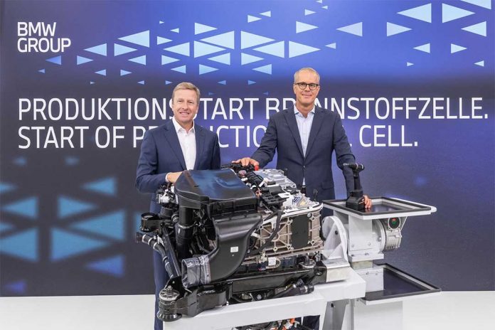 BMW iX5 Hydrogen Fuel Cells inHouse Production